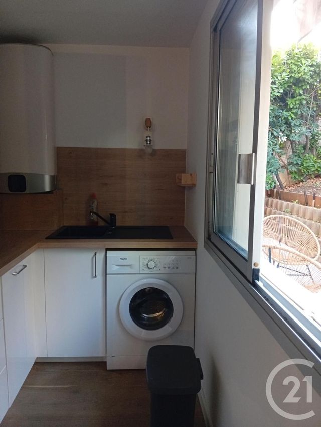 Appartement Studio à louer - 1 pièce - 30.32 m2 - NICE - 06 - PROVENCE-ALPES-COTE-D-AZUR - Century 21 Optimmo