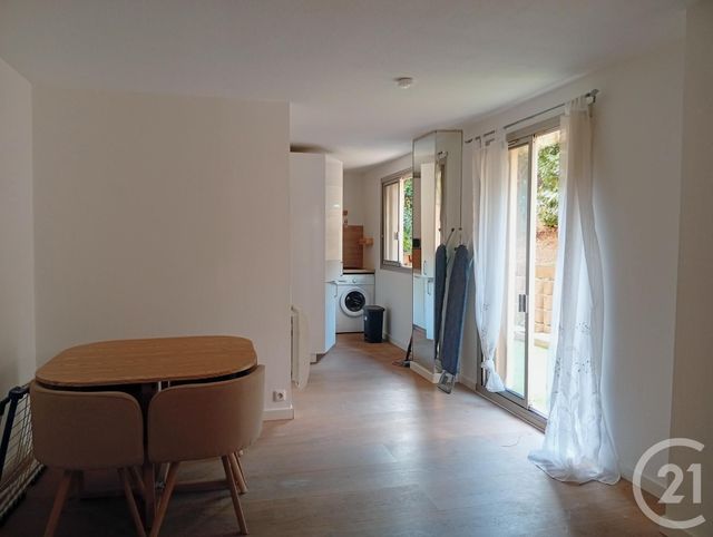 Appartement Studio à louer - 1 pièce - 30.32 m2 - NICE - 06 - PROVENCE-ALPES-COTE-D-AZUR - Century 21 Optimmo