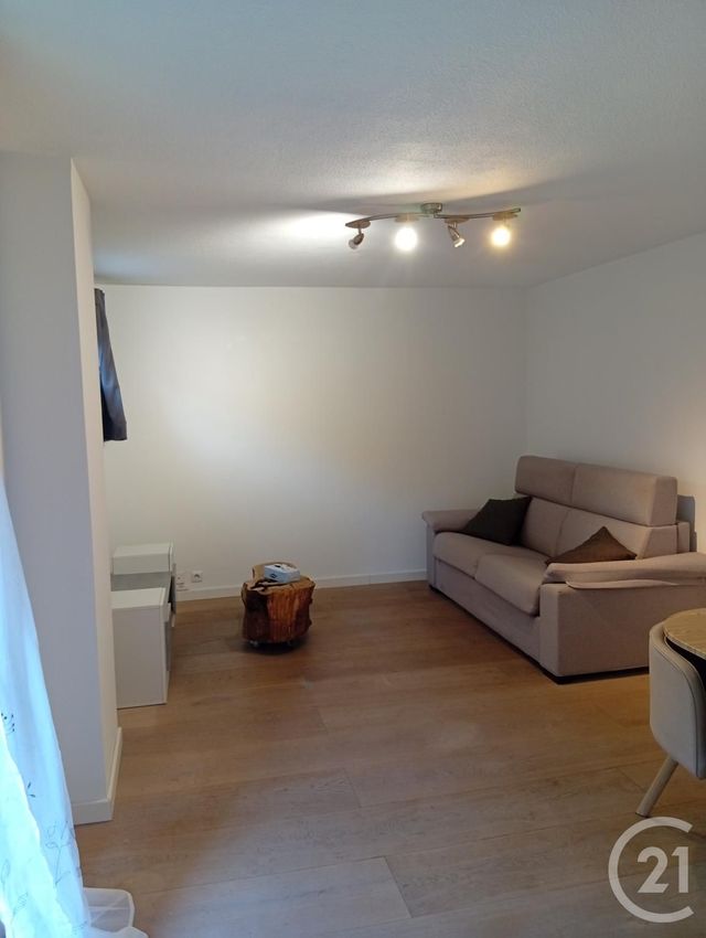 Appartement Studio à louer - 1 pièce - 30.32 m2 - NICE - 06 - PROVENCE-ALPES-COTE-D-AZUR - Century 21 Optimmo