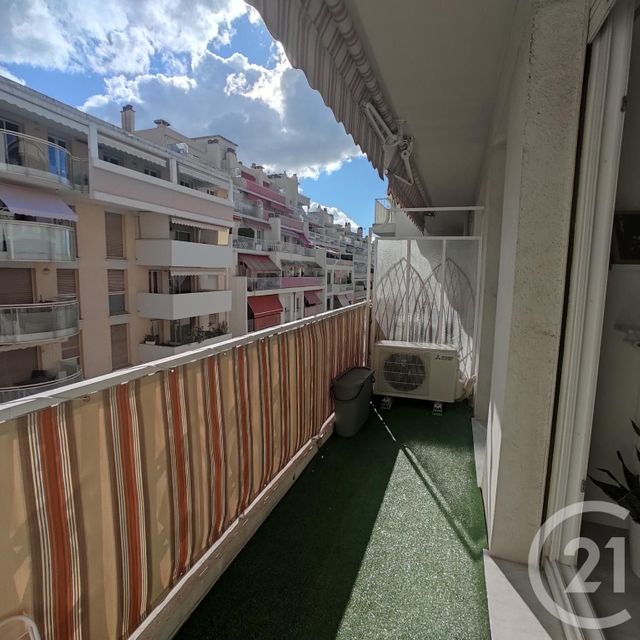 Appartement F2 à louer - 2 pièces - 35.03 m2 - NICE - 06 - PROVENCE-ALPES-COTE-D-AZUR - Century 21 Optimmo