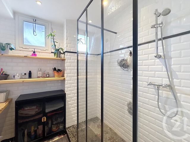 Appartement F4 à vendre - 4 pièces - 61.73 m2 - NICE - 06 - PROVENCE-ALPES-COTE-D-AZUR - Century 21 Optimmo