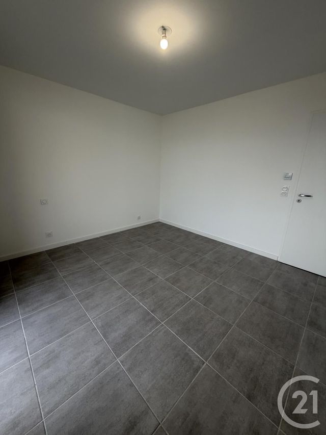 Appartement F2 à louer - 2 pièces - 45.87 m2 - NICE - 06 - PROVENCE-ALPES-COTE-D-AZUR - Century 21 Optimmo