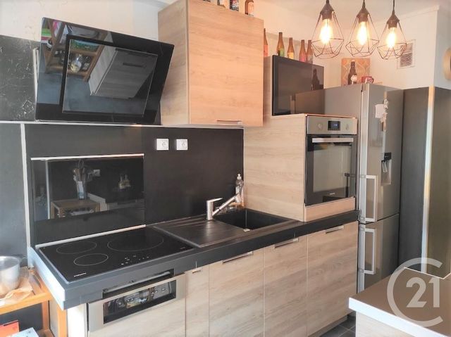 Appartement F2 à louer - 2 pièces - 43.73 m2 - NICE - 06 - PROVENCE-ALPES-COTE-D-AZUR - Century 21 Optimmo