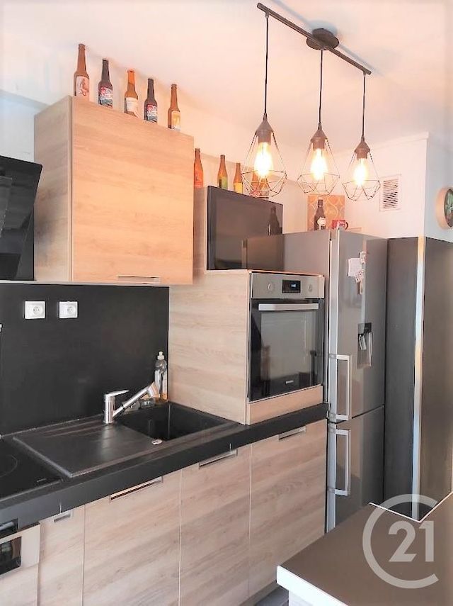 Appartement F2 à louer - 2 pièces - 43.73 m2 - NICE - 06 - PROVENCE-ALPES-COTE-D-AZUR - Century 21 Optimmo