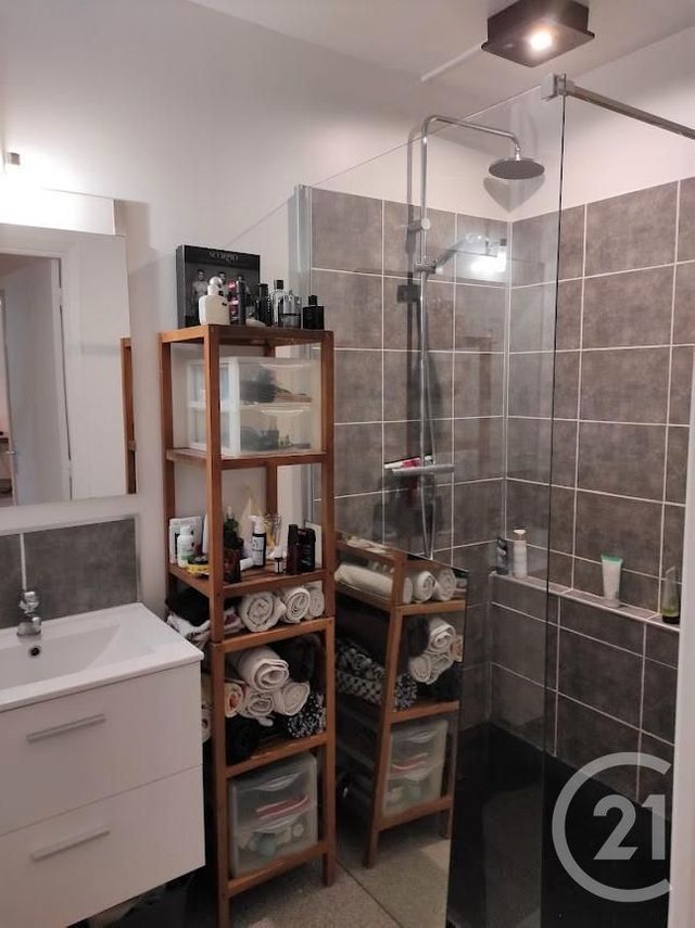 Appartement F2 à louer - 2 pièces - 43.73 m2 - NICE - 06 - PROVENCE-ALPES-COTE-D-AZUR - Century 21 Optimmo