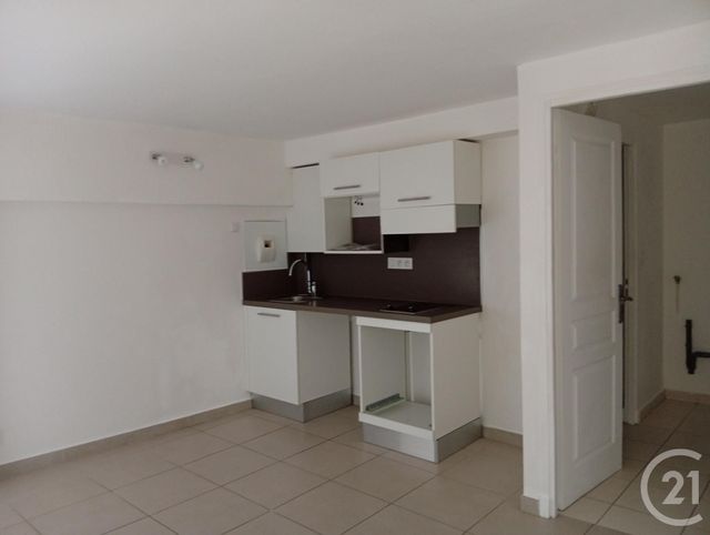 Appartement Studio à louer - 1 pièce - 28.09 m2 - LE BROC - 06 - PROVENCE-ALPES-COTE-D-AZUR - Century 21 Optimmo