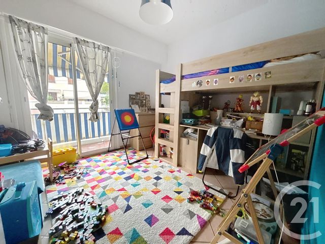 Appartement F3 à vendre - 3 pièces - 65.5 m2 - NICE - 06 - PROVENCE-ALPES-COTE-D-AZUR - Century 21 Optimmo