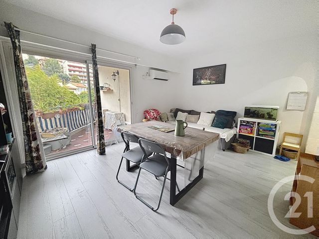 Appartement F3 à vendre - 3 pièces - 65.5 m2 - NICE - 06 - PROVENCE-ALPES-COTE-D-AZUR - Century 21 Optimmo