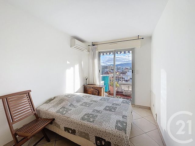 Appartement F2 à vendre - 2 pièces - 45.26 m2 - NICE - 06 - PROVENCE-ALPES-COTE-D-AZUR - Century 21 Optimmo