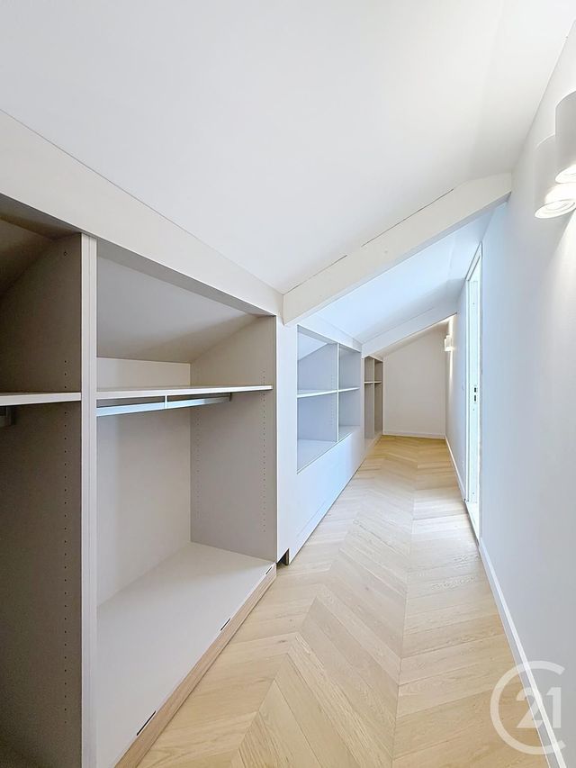 maison à vendre - 9 pièces - 276.0 m2 - NICE - 06 - PROVENCE-ALPES-COTE-D-AZUR - Century 21 Optimmo