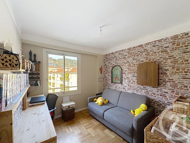 Appartement F4 à vendre - 4 pièces - 61.73 m2 - NICE - 06 - PROVENCE-ALPES-COTE-D-AZUR - Century 21 Optimmo
