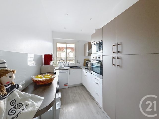 Appartement F3 à vendre - 3 pièces - 68.02 m2 - NICE - 06 - PROVENCE-ALPES-COTE-D-AZUR - Century 21 Optimmo