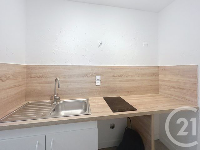 Appartement F1 à vendre - 1 pièce - 22.57 m2 - NICE - 06 - PROVENCE-ALPES-COTE-D-AZUR - Century 21 Optimmo