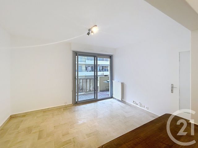 Appartement F1 à vendre - 1 pièce - 22.57 m2 - NICE - 06 - PROVENCE-ALPES-COTE-D-AZUR - Century 21 Optimmo