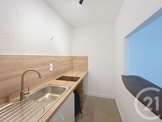 Appartement F1 à vendre - 1 pièce - 22.57 m2 - NICE - 06 - PROVENCE-ALPES-COTE-D-AZUR - Century 21 Optimmo