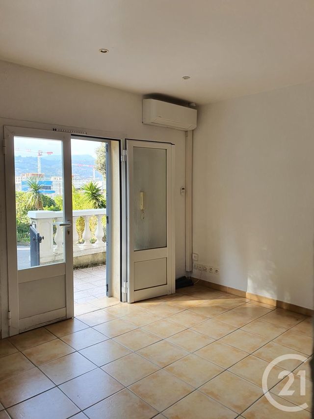 Appartement F2 à louer - 2 pièces - 30.83 m2 - NICE - 06 - PROVENCE-ALPES-COTE-D-AZUR - Century 21 Optimmo