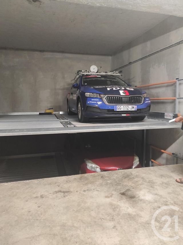 parking à louer - 10.0 m2 - NICE - 06 - PROVENCE-ALPES-COTE-D-AZUR - Century 21 Optimmo