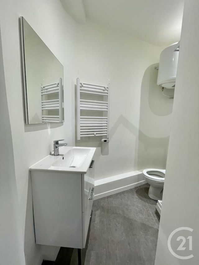 Appartement Studio à louer - 1 pièce - 16.8 m2 - NICE - 06 - PROVENCE-ALPES-COTE-D-AZUR - Century 21 Optimmo