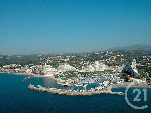 Appartement Studio à louer - 1 pièce - 19.01 m2 - VILLENEUVE LOUBET - 06 - PROVENCE-ALPES-COTE-D-AZUR - Century 21 Optimmo