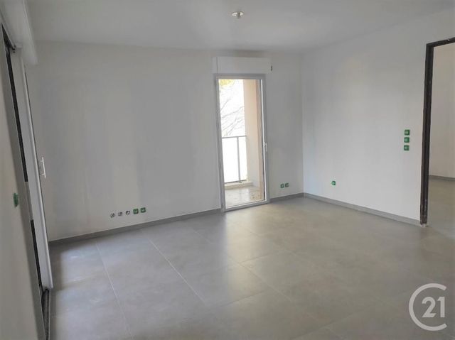 Appartement F2 à louer - 2 pièces - 41.63 m2 - MOUGINS - 06 - PROVENCE-ALPES-COTE-D-AZUR - Century 21 Optimmo