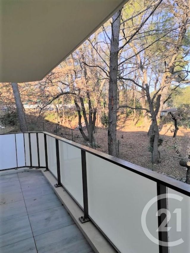 Appartement F2 à louer - 2 pièces - 41.63 m2 - MOUGINS - 06 - PROVENCE-ALPES-COTE-D-AZUR - Century 21 Optimmo