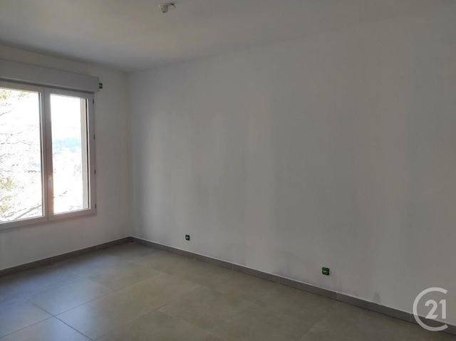 Appartement F2 à louer - 2 pièces - 41.63 m2 - MOUGINS - 06 - PROVENCE-ALPES-COTE-D-AZUR - Century 21 Optimmo